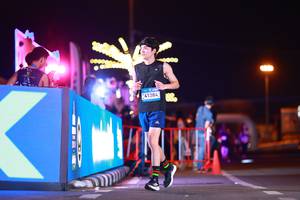 BIB: 41384
                            <button type="button" onclick="openModal(22982247)" class="btn btn-primary btn-sm float-right btn-popup" data-toggle="modal" data-target=".modal-high-quality">
                        <i class="fas fa-shopping-cart"></i> Add to Cart
                    </button>
                                            <button type="button" onclick="isThisMe(22982247, true)" class="btn btn-success btn-sm float-right btn-popup btn-isme hidden" data-toggle="tooltip" data-placement="bottom" title="นี่คือรูปของคุณใช่ไหม คลิกที่นี่เพื่อเอาเข้าอัลบั้ม">
                        <i class="fas fa-plus"></i> Add to album
                    </button>
                    <button type="button" onclick="isThisMe(22982247, false)" class="btn btn-warning btn-sm float-right btn-popup btn-isnotme hidden">
                        <i class="fas fa-ban"></i> Remove from album
                    </button>